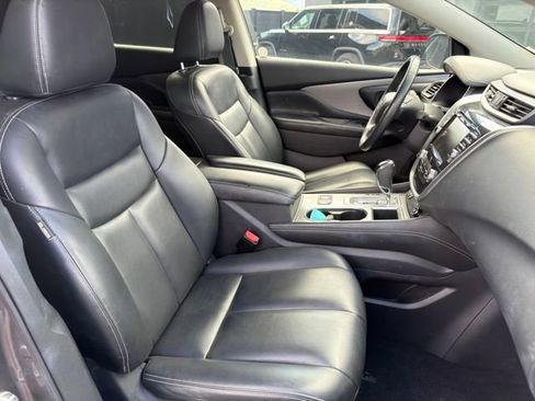 Used 2023 Nissan Murano SV AWD/4WD image 12