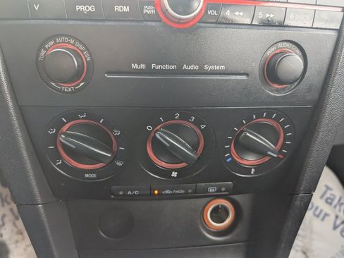 Used 2006 MAZDA MAZDA3 s image 17