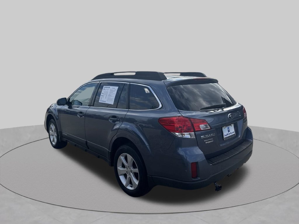 Used 2013 Subaru Outback 2.5i Premium AWD/4WD image 7
