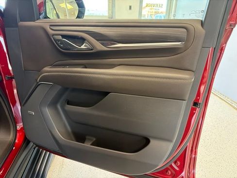 Used 2021 GMC Yukon Denali w/ Denali Premium Package AWD/4WD image 53
