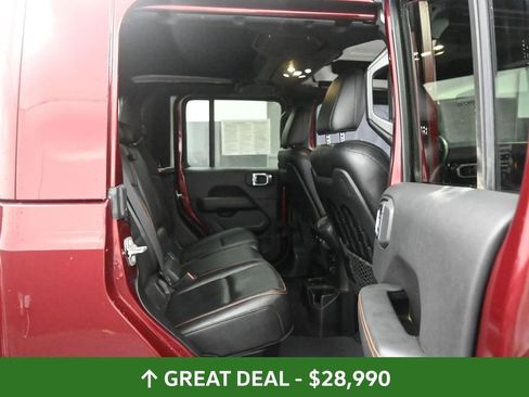 Used 2021 Jeep Gladiator Mojave AWD/4WD image 23