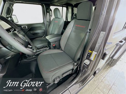 New 2026 Jeep Gladiator Rubicon image 25