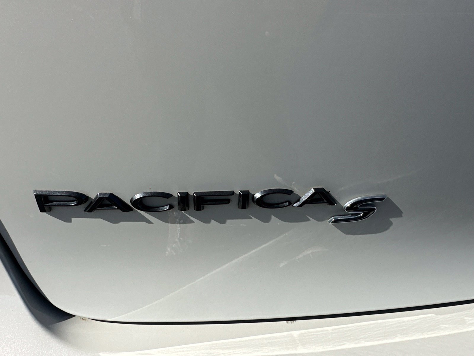 Used 2019 Chrysler Pacifica Limited FWD image 7