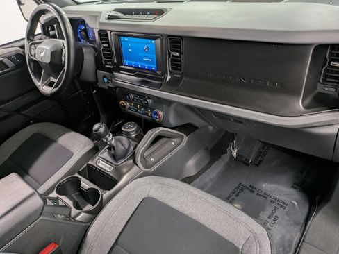 Used 2022 Ford Bronco Big Bend w/ Sasquatch Package AWD/4WD image 30