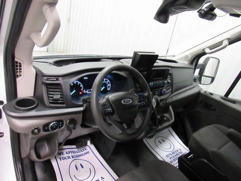 Used 2020 Ford Transit 250 Medium Roof AWD w/ Load Area Protection Package image 32