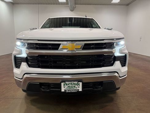 Used 2023 Chevrolet Silverado 1500 LT AWD/4WD image 38