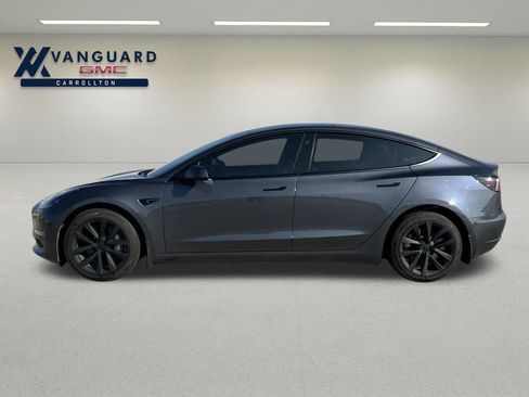 Used 2023 Tesla Model 3 Standard Range image 2