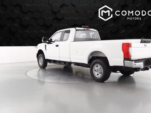 Used 2022 Ford F250 XL w/ Power Equipment Group image 5