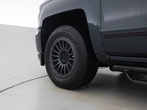 Used 2017 Chevrolet Silverado 1500 LTZ Z71 w/ LTZ Plus Package image 17