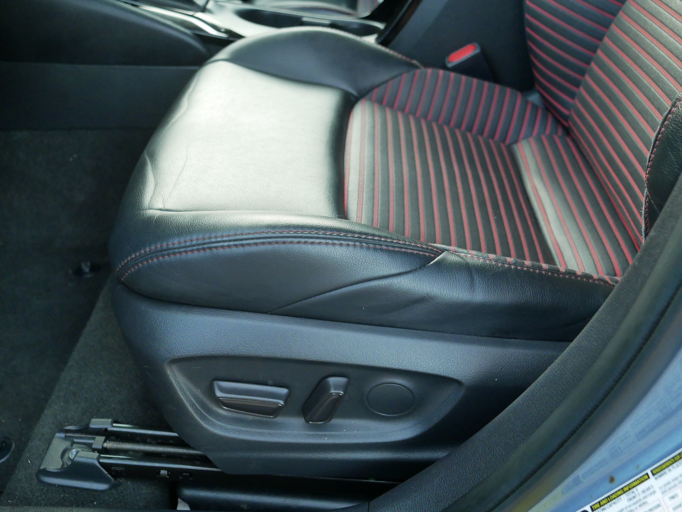 Used 2023 Toyota Corolla XSE w/ Carpet Mat Package (TMS) FWD image 20