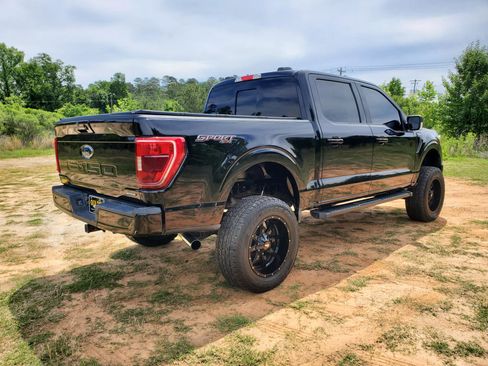 Used 2021 Ford F150 XLT w/ Equipment Group 302A High AWD/4WD image 16
