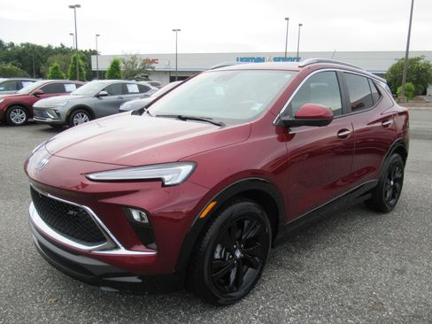 Used 2024 Buick Encore GX Sport Touring w/ Comfort Package FWD image 4