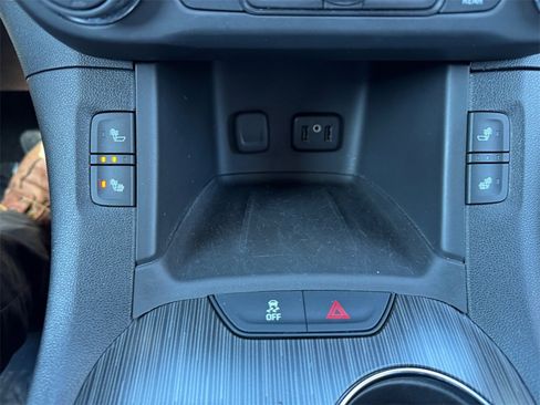 Used 2017 GMC Acadia SLT image 24