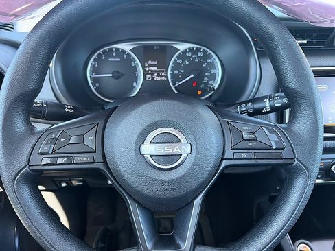 Certified 2025 Nissan Kicks Play S FWD image 21