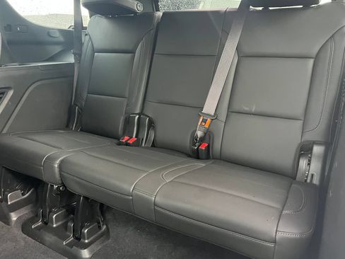 Used 2021 Chevrolet Tahoe Z71 AWD/4WD image 17