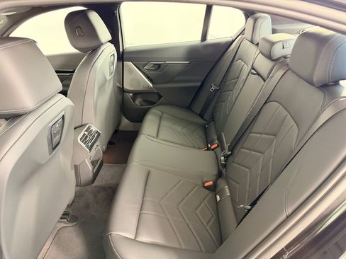 New 2026 BMW 530i RWD image 13