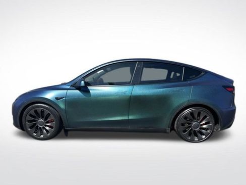 Used 2022 Tesla Model Y Performance AWD/4WD image 6