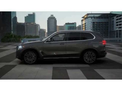 Used 2026 BMW X5 sDrive40i RWD image 4