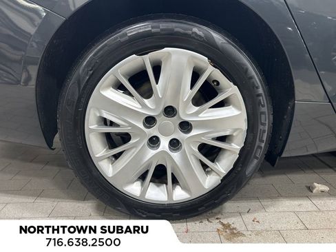 Used 2015 Chevrolet Impala LS w/ LS Convenience Package image 23