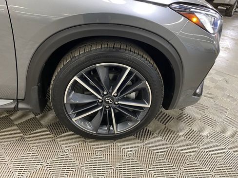 Used 2023 INFINITI QX55 Luxe w/ Cargo Package image 9