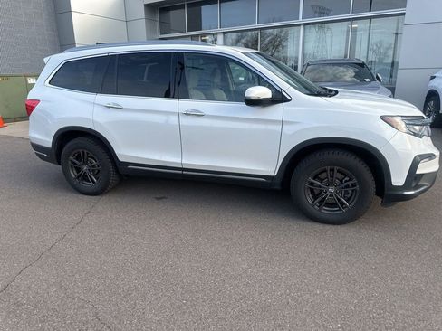 Used 2021 Honda Pilot Elite image 2