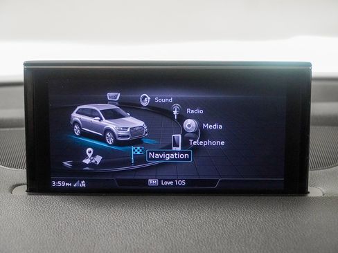 Used 2018 Audi Q7 3.0T Prestige w/ Prestige Package image 31