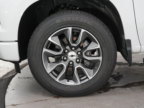 Used 2024 Chevrolet Silverado 1500 RST w/ Protection Package AWD/4WD image 28