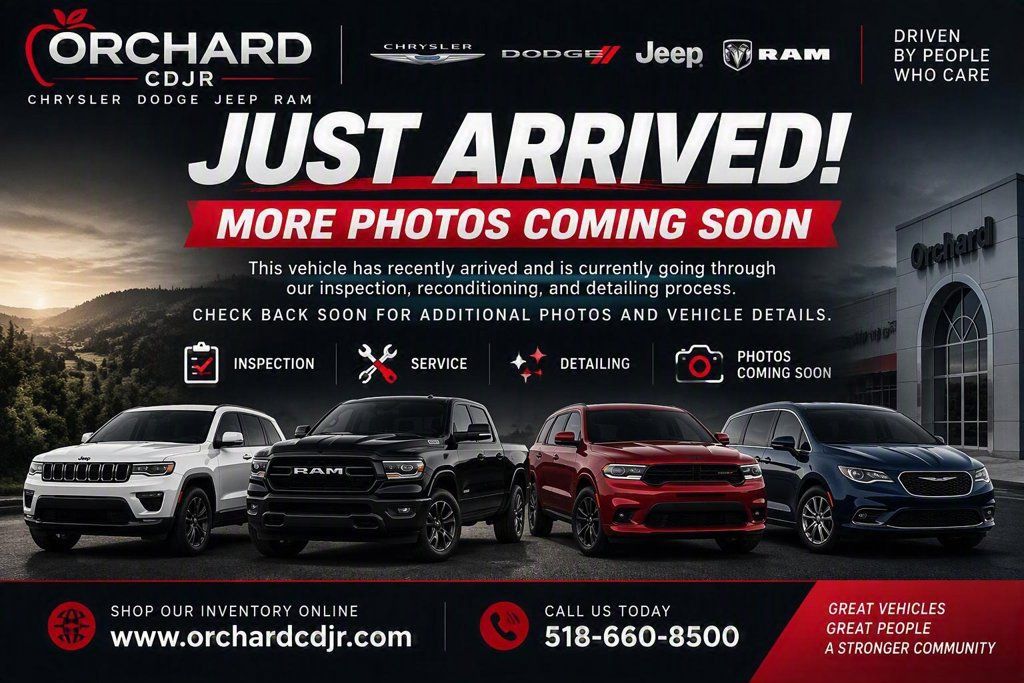 Used 2025 Kia Sorento S w/ Panoramic Sunroof Package AWD/4WD image 1