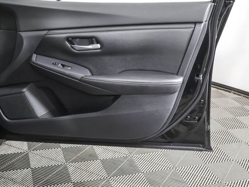 Used 2020 Nissan Sentra S image 46