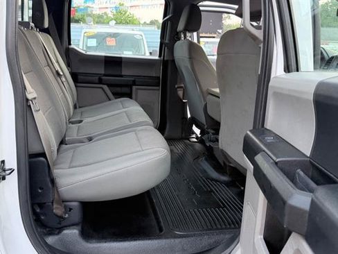 Used 2017 Ford F250 XL w/ Power Equipment Group AWD/4WD image 29