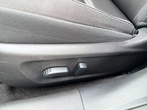 Used 2024 Nissan Altima 2.5 SV FWD image 16