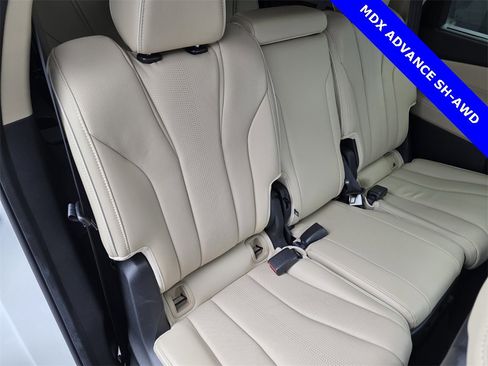 Used 2023 Acura MDX SH-AWD w/ Advance Package image 29
