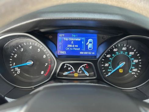 Used 2014 Ford Focus SE FWD image 13
