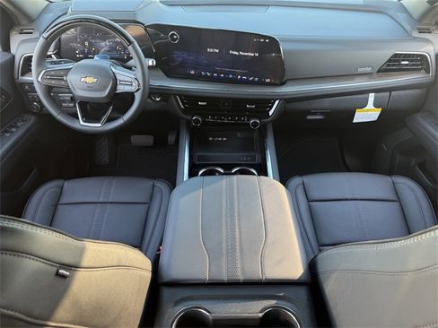 New 2026 Chevrolet Suburban High Country image 10