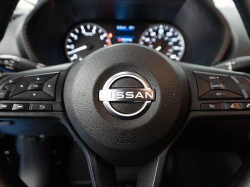 Used 2025 Nissan Sentra S image 19