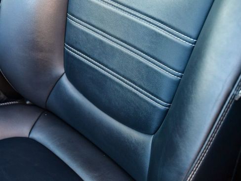 Used 2020 Toyota RAV4 XLE Premium image 28