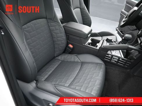 New 2026 Toyota Tacoma TRD Off-Road w/ TRD Off Road Premium Package image 28