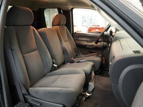 Used 2007 Chevrolet Silverado 1500 LT w/ Towing Package RWD image 31