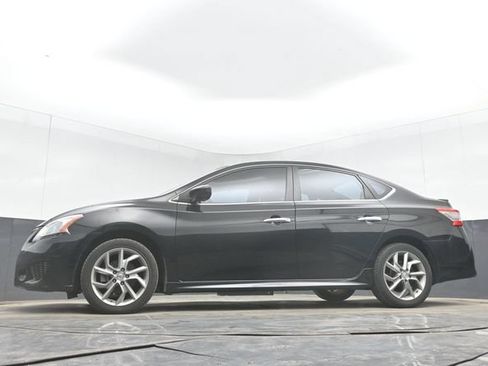 Used 2013 Nissan Sentra SR w/ Driver Pkg FWD image 30
