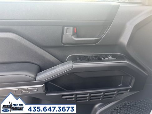 Used 2025 Toyota 4Runner TRD Sport image 10