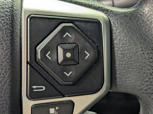 Used 2019 Toyota Tundra SR5 w/ SR5 Upgrade Package RWD image 9