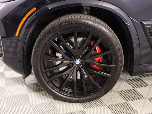 Used 2024 BMW X5 xDrive40i w/ M Sport Package image 19