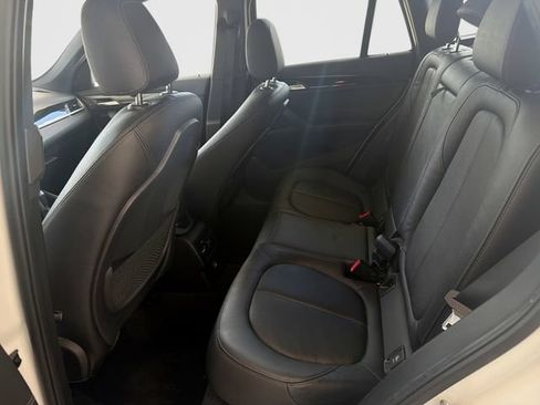 Used 2018 BMW X1 sDrive28i FWD image 32