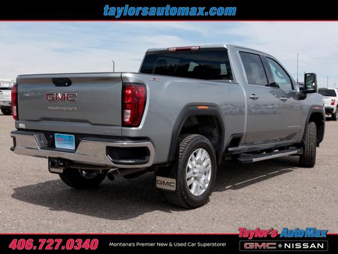 Used 2024 GMC Sierra 2500 SLE w/ SLE Value Package AWD/4WD image 4