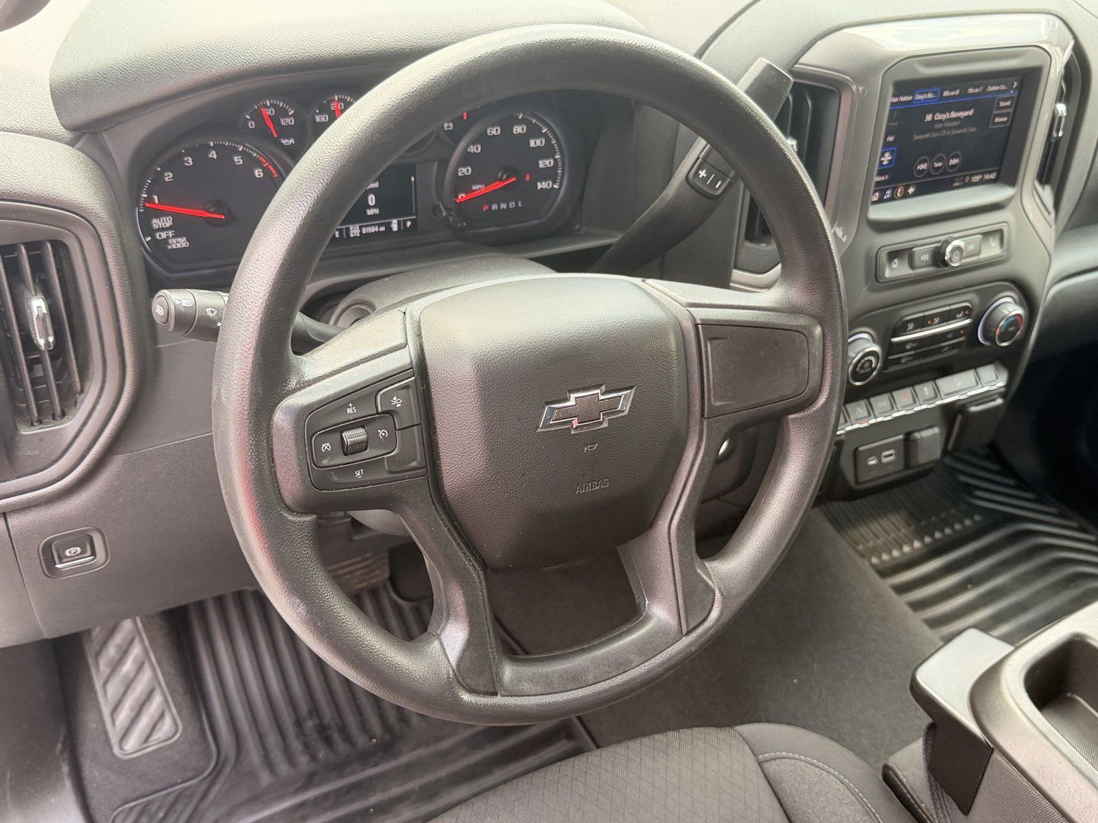 Used 2022 Chevrolet Silverado 1500 Custom Trail Boss w/ LPO, Dark Essentials Package AWD/4WD image 17
