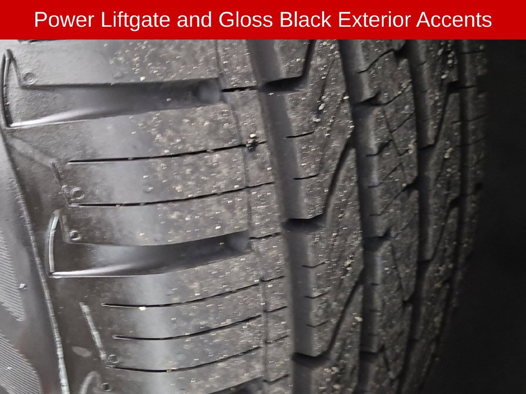 Used 2024 Jeep Grand Cherokee Limited w/ Black Appearance Package AWD/4WD image 13