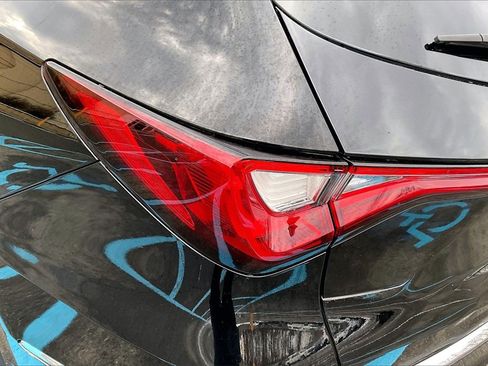 Used 2022 Acura MDX SH-AWD w/ Advance Package image 23