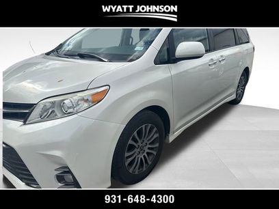 Used 2020 Toyota Sienna XLE