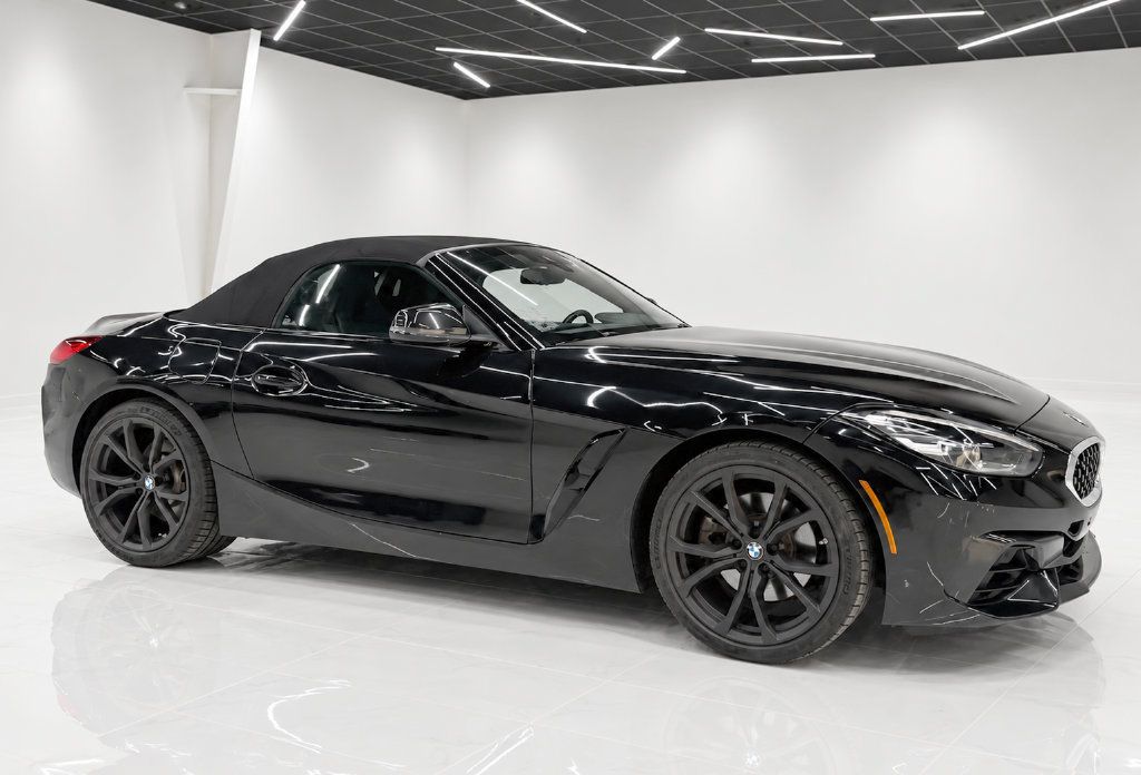 Used 2020 BMW Z4 sDrive30i w/ Convenience Package RWD image 3