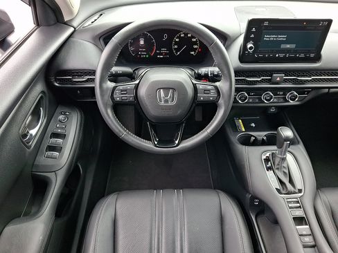 Certified 2024 Honda HR-V EX-L image 11